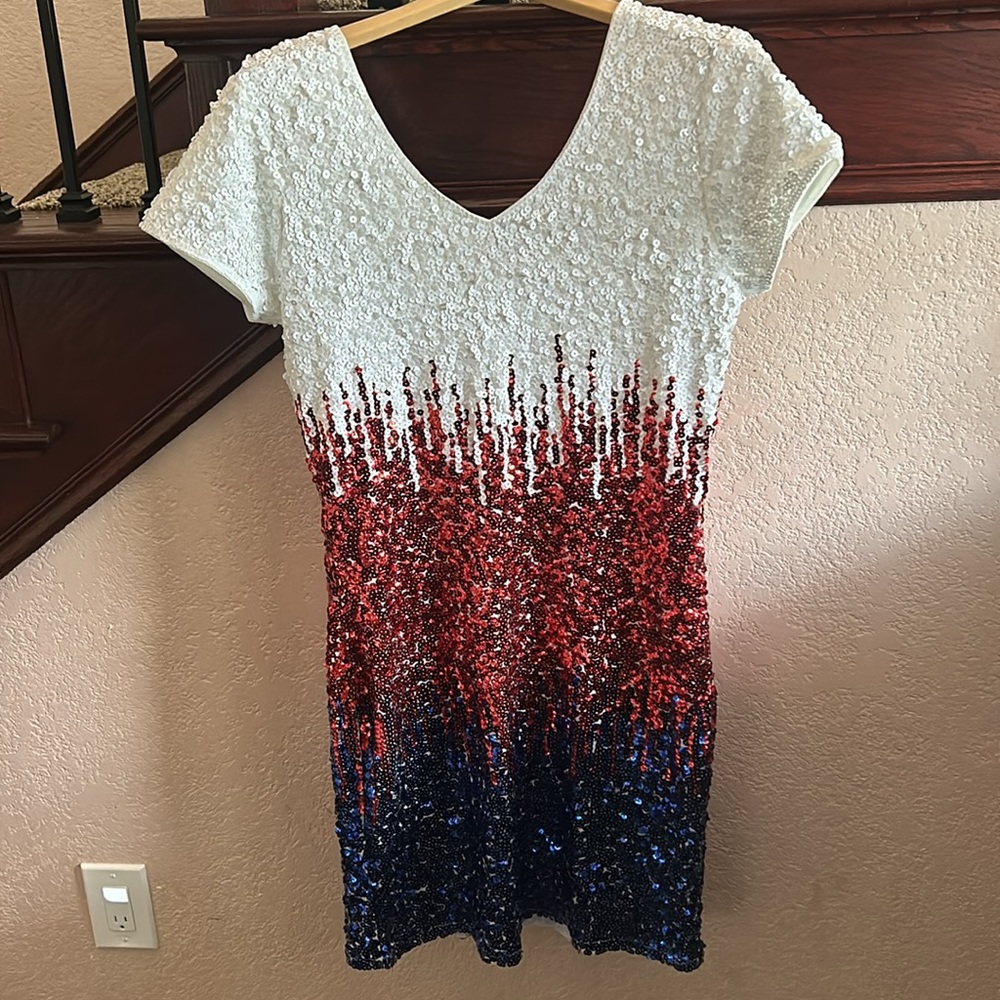 Maner XL Ladies Sequined Red White and Blue 4th of July American Patriotic Dress - Picture 10 of 10